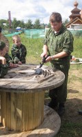 Воспитанники патриотических клубов постигли азы выживания Воспитанники патриотических клубов постигли азы выживания