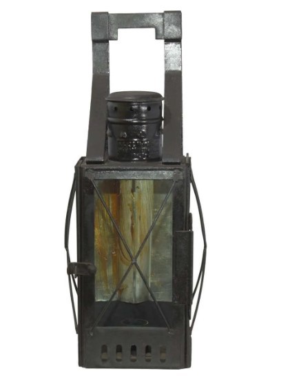 Оригинальный свечной фонарь (СССР), до 1950 года, замок-крючок Оригинальный свечной фонарь (СССР), до 1950 года, замок-крючок