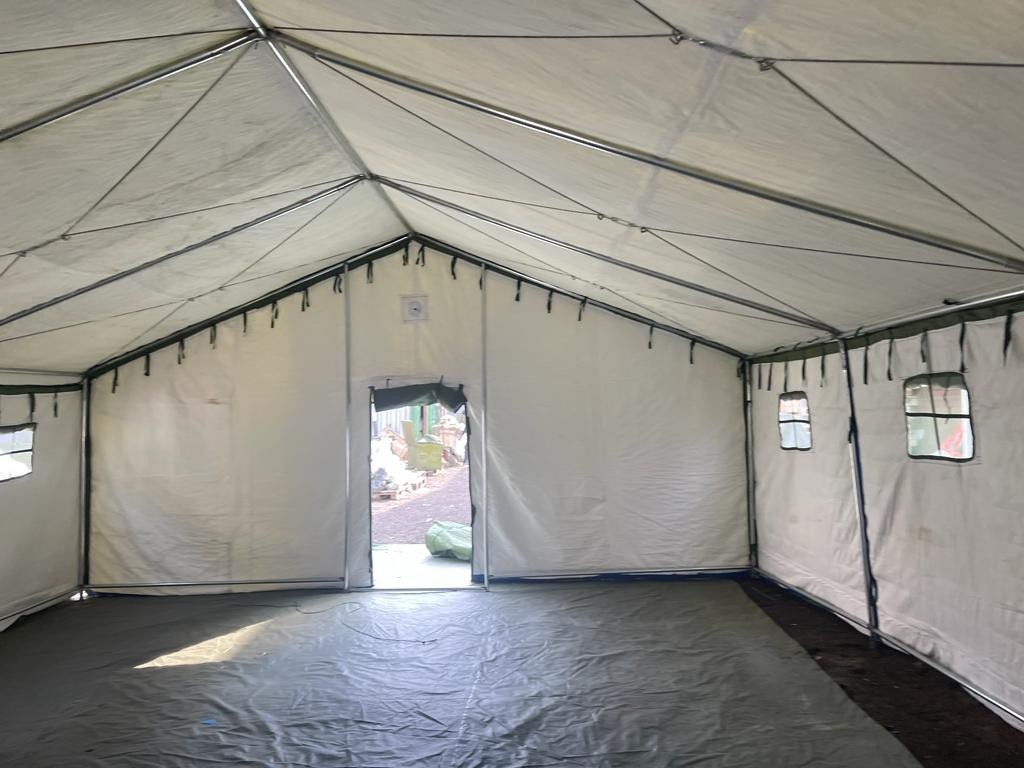 Палатка Каркасная утепленная зеленого цвета 12х6